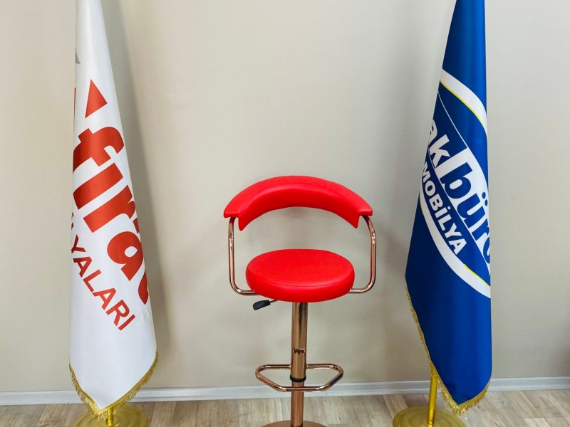 Galleria Bar Sandalye Kırmızı Bakır Ayak